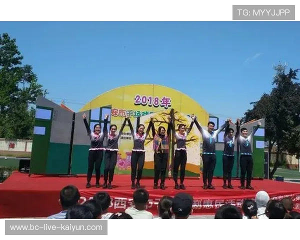 俱乐部举办退役球员回归日传承球队文化精神